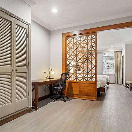 Wyndham Garden Baronne Plaza Hotel New Orleans Buitenkant foto