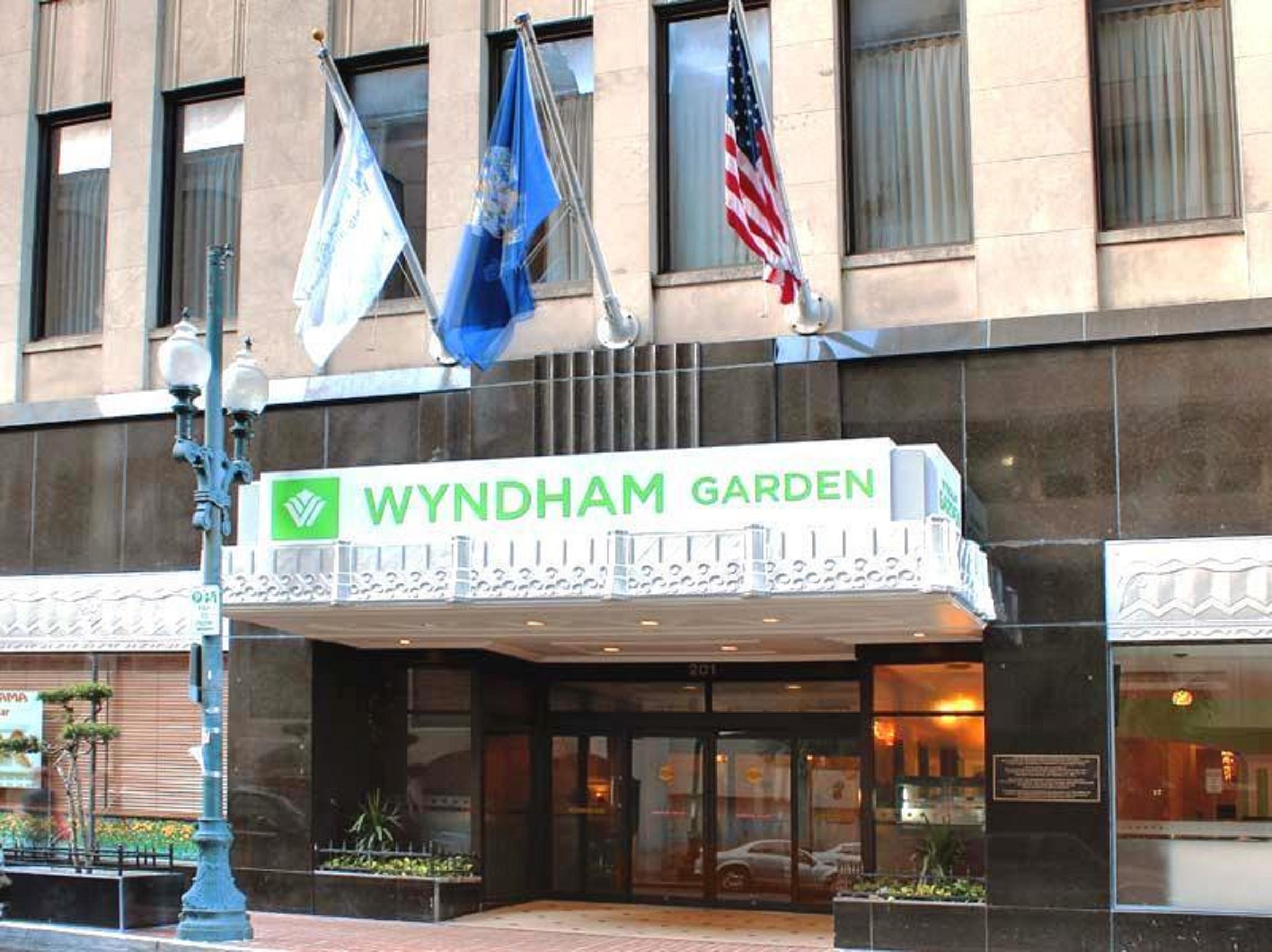 Wyndham Garden Baronne Plaza Hotel New Orleans Buitenkant foto