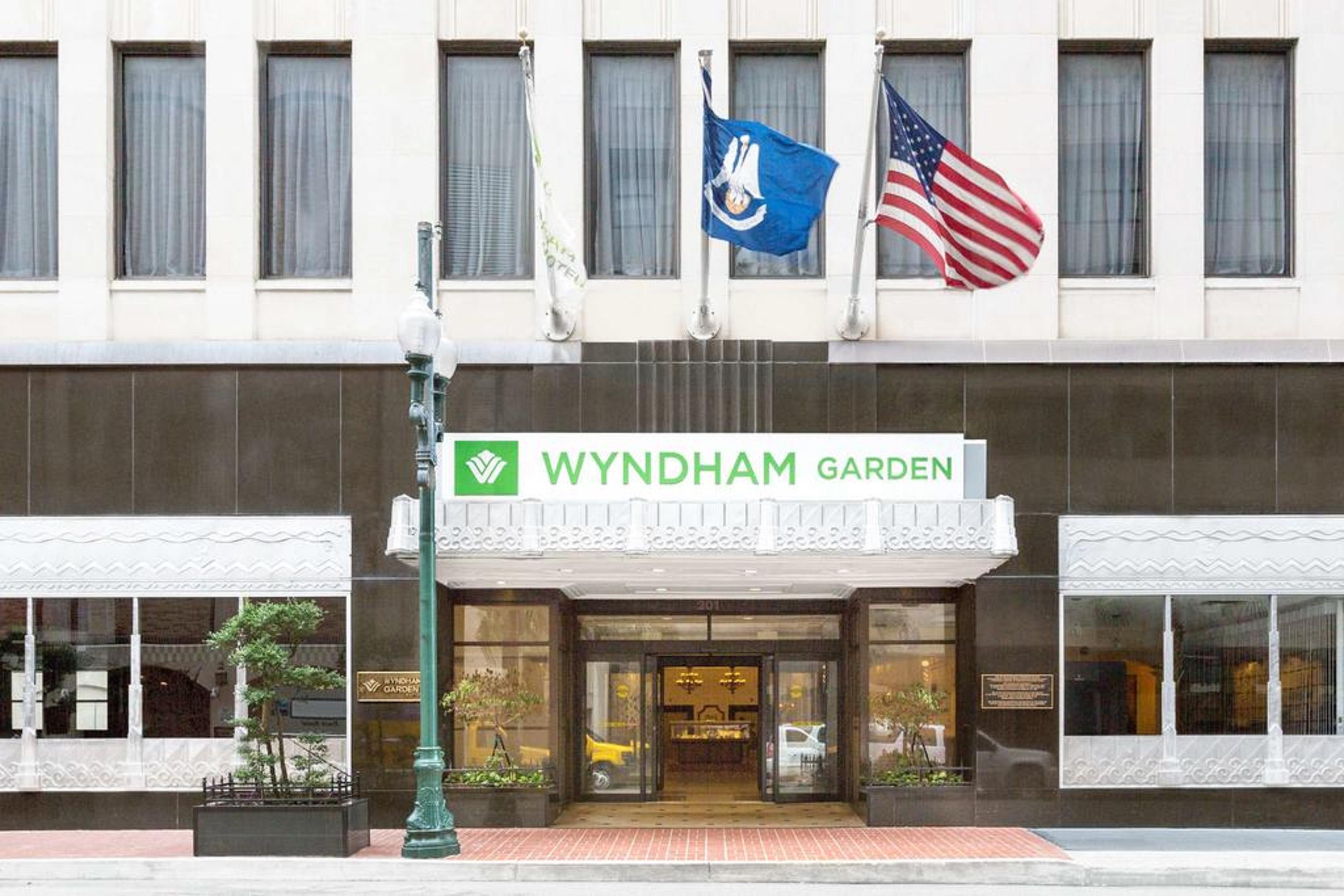 Wyndham Garden Baronne Plaza Hotel New Orleans Buitenkant foto
